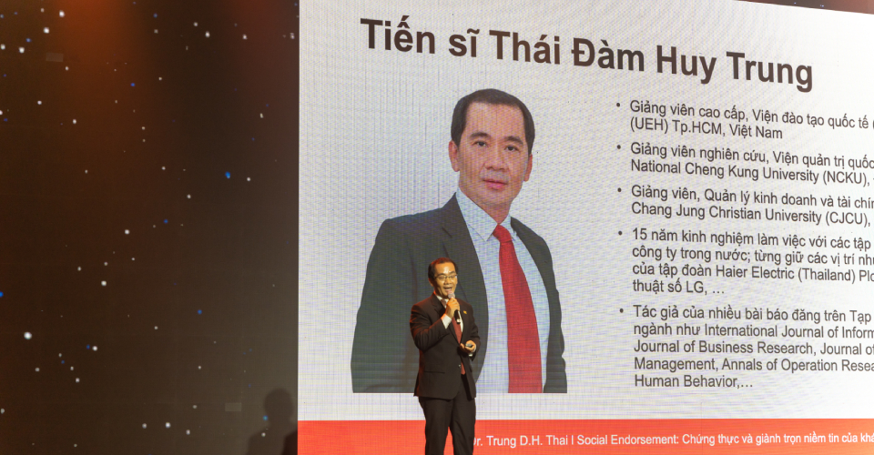 Tiến sĩ Thái Đàm Huy Trung tại Hội thảo “Xây dựng thương hiệu trường tồn" diễn ra vào 06/01/2023 vừa qua
